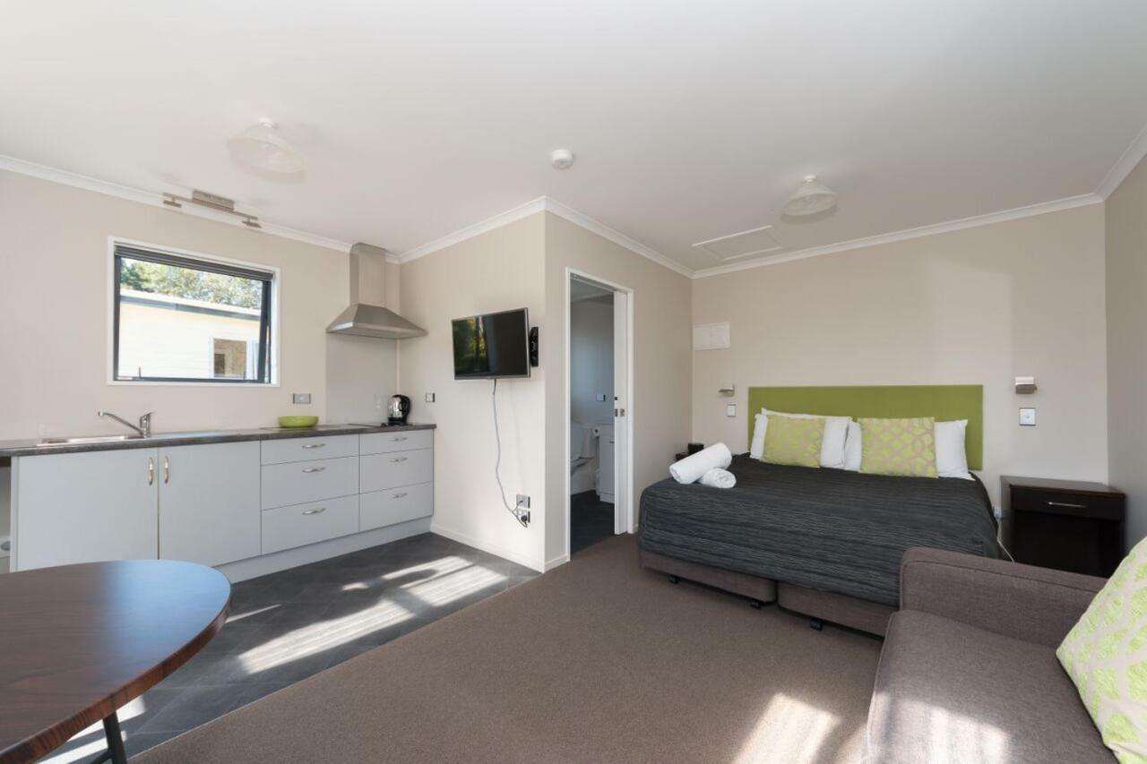 Timaru Top 10 Holiday Park Exterior foto